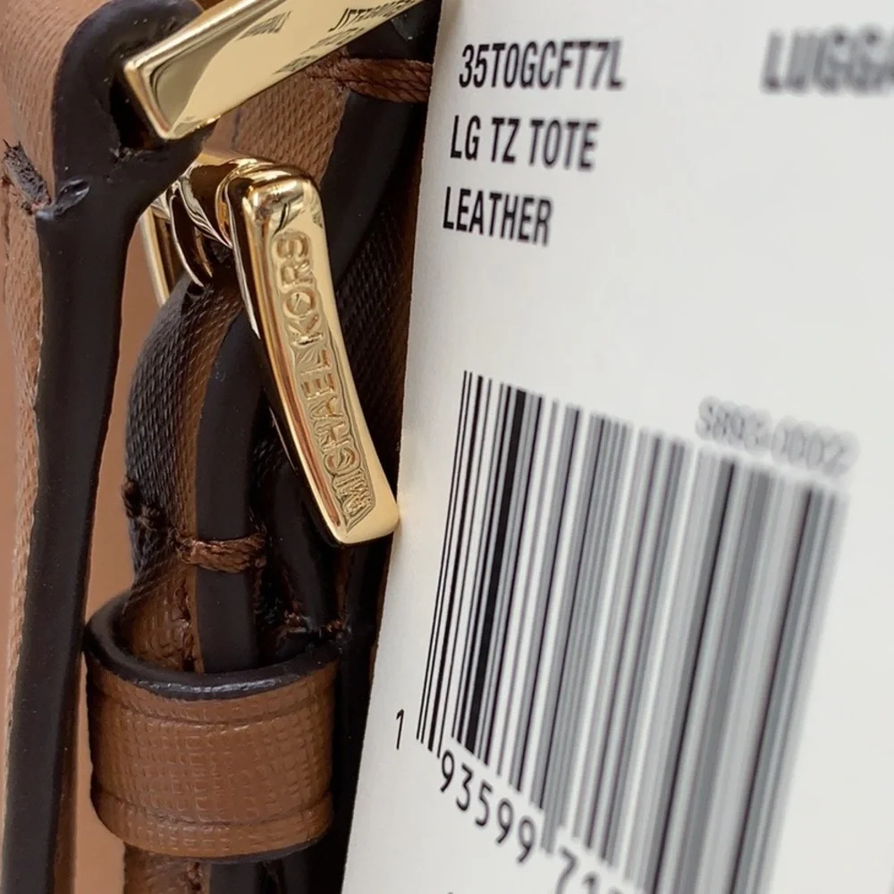 MICHAEL KORS CHARLOTTE LARGE TOP ZIP TOTE LUGGAGE